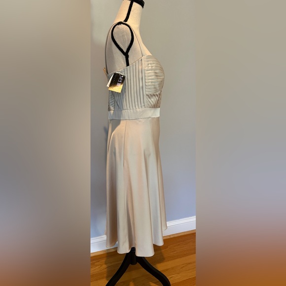 NEW* Calvin Klein Collection Evening Cocktail Dress Silky Fit & Flare Stone 14 - Picture 4 of 16